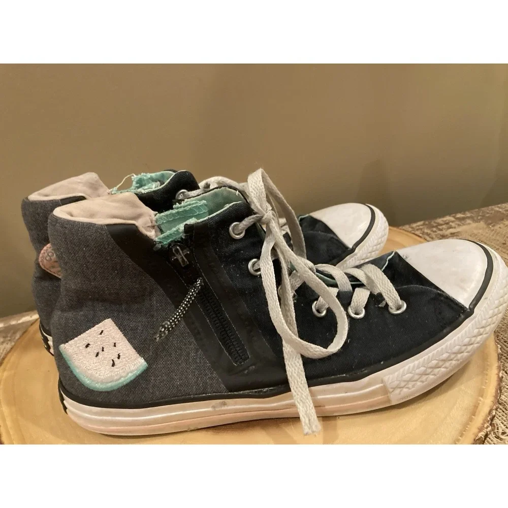 Converse All Star Chuck Taylor Watermelon Black High Top Sneakers Zip‎  Size 6